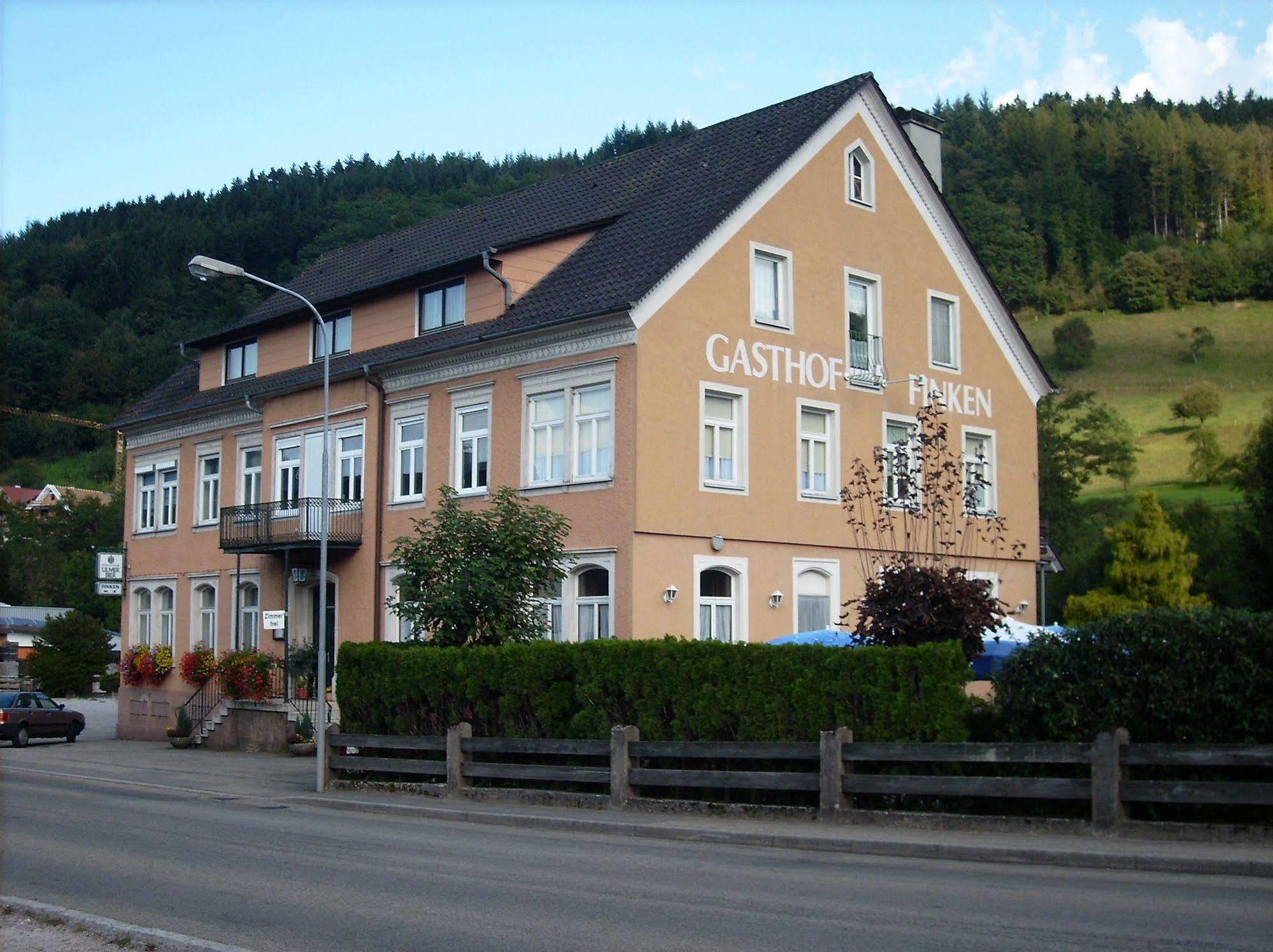 Gasthaus Finken Oppenau Exterior foto